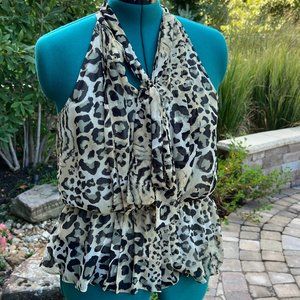 Leopard print sleeveless blouse w/tie front